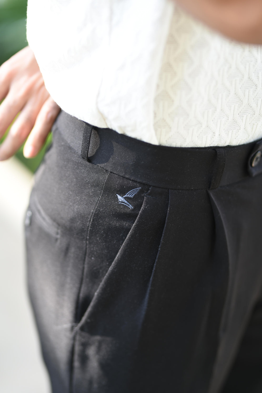 Black Pleated Trousers